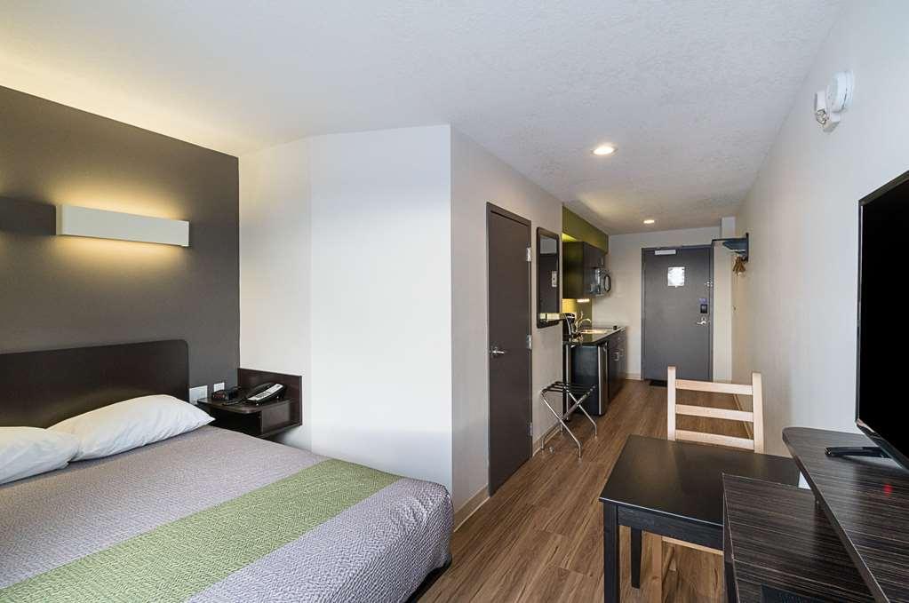 Studio 6-Bruderheim, Ab Phòng bức ảnh