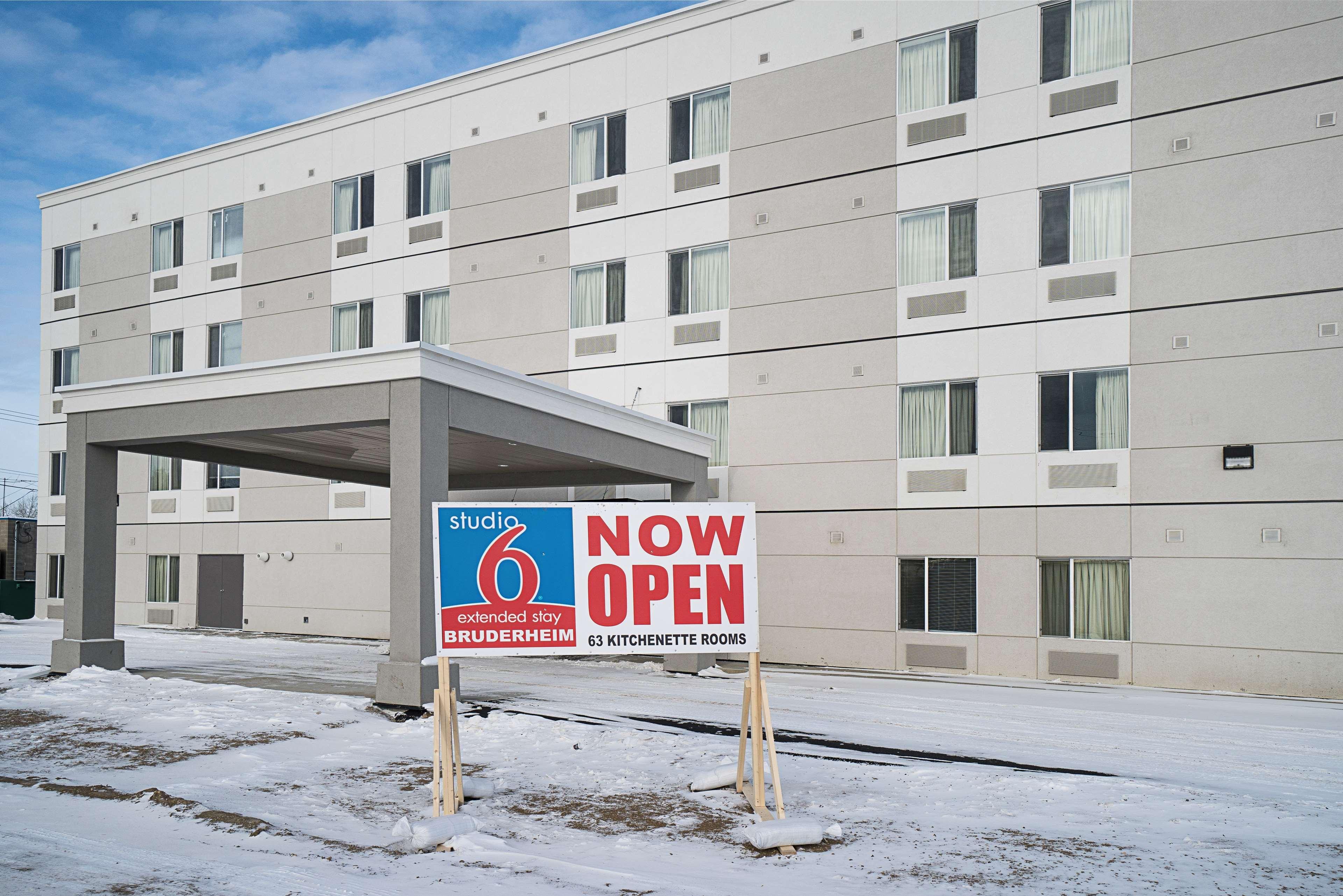 Studio 6-Bruderheim, Ab Ngoại thất bức ảnh