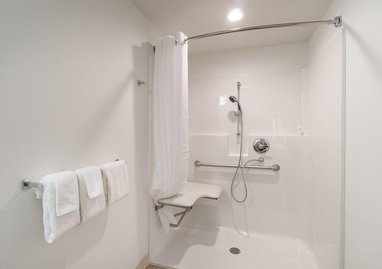 Studio 6-Bruderheim, Ab Ngoại thất bức ảnh