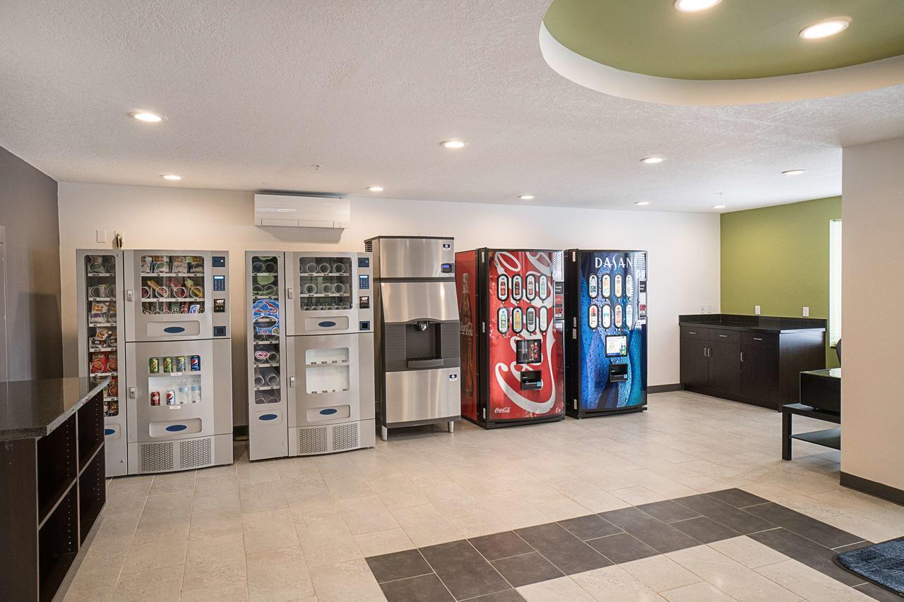 Studio 6-Bruderheim, Ab Ngoại thất bức ảnh